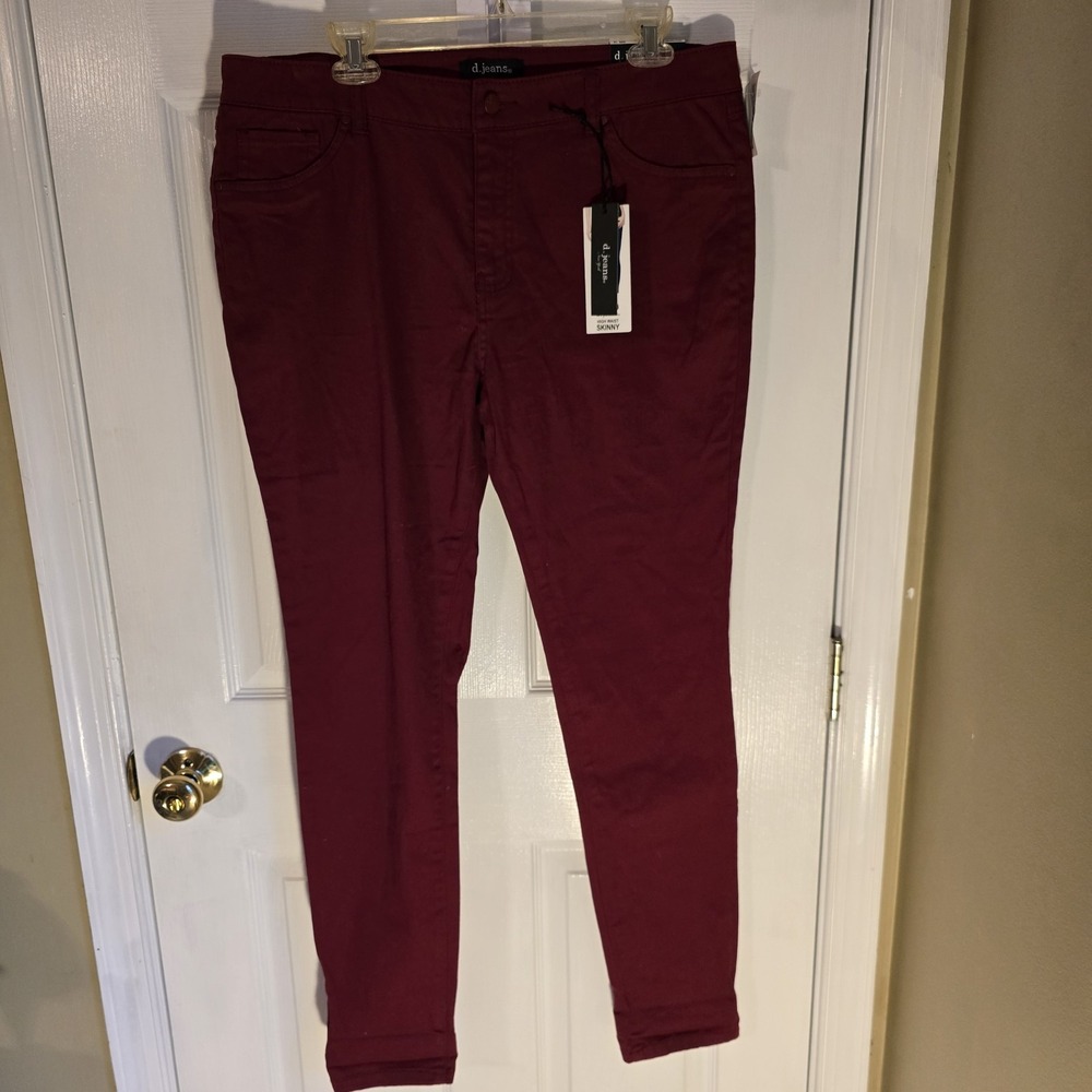 D Jeans High Waist Baby Roll Skinny Modern Fit Pants Womens Size 16 Burgundy NWT